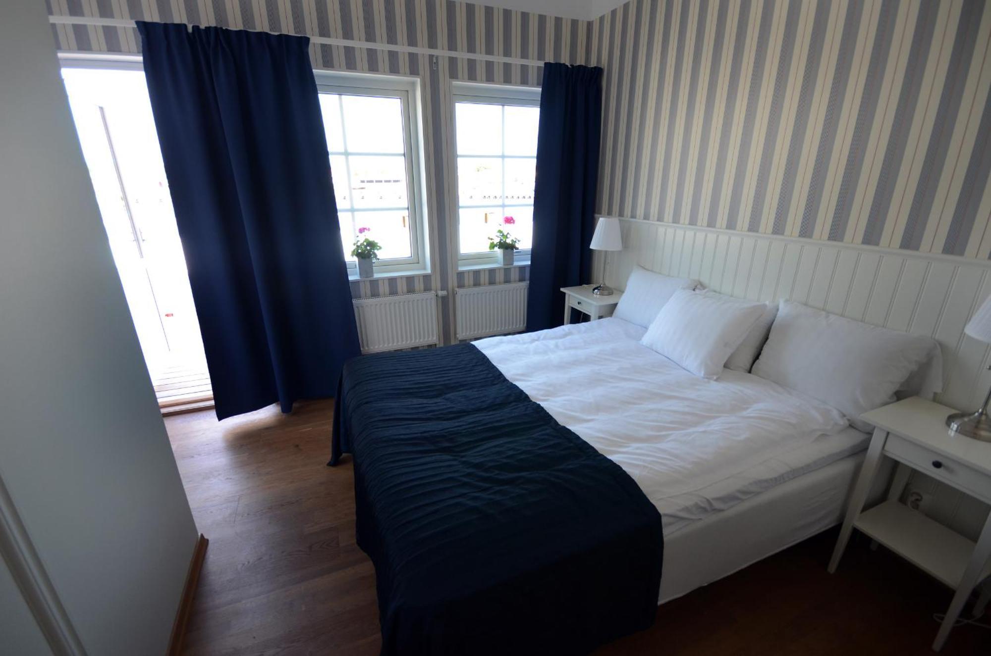 Badholmen Restaurang & Hotell أوسكارشامن المظهر الخارجي الصورة